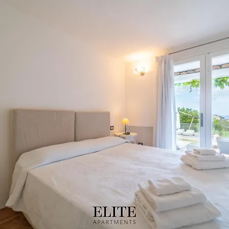 Prestigiosa Di Lusso Con Vista Mozzafiato 别墅